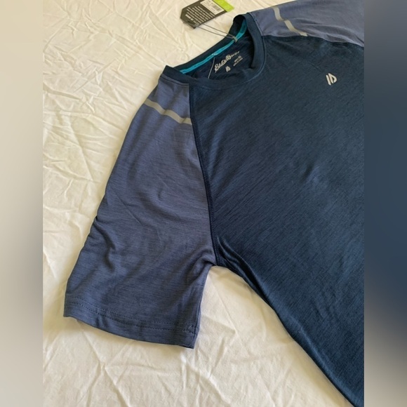 Eddie Bauer Men’s Motion Crew Knit - Picture 10 of 15